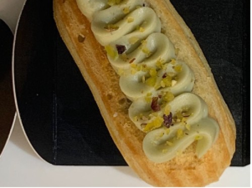 Mini Éclair Pistachio